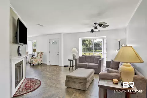 401 E Myrtle Ave, Foley, AL 36535 photo 6