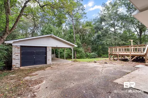526 W Valley Rd, Chickasaw, AL 36611 photo 16
