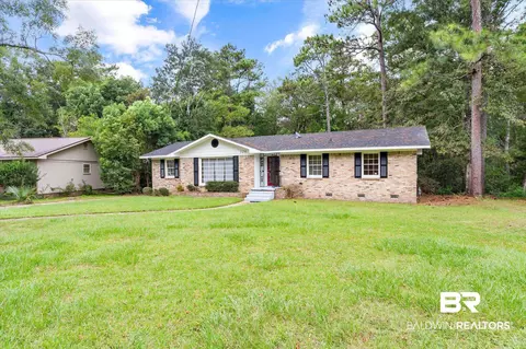 526 W Valley Rd, Chickasaw, AL 36611 photo 19