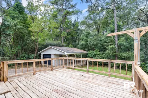 526 W Valley Rd, Chickasaw, AL 36611 photo 15