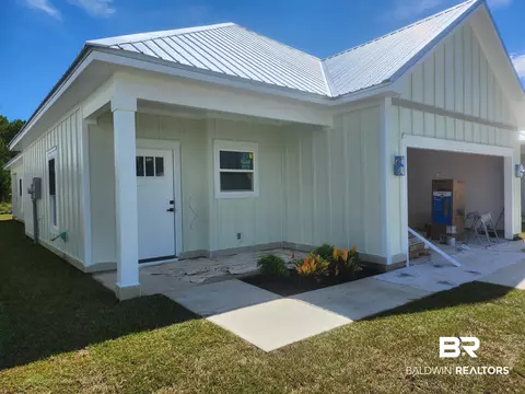 8205 Carmel Cir, Foley, AL 36535