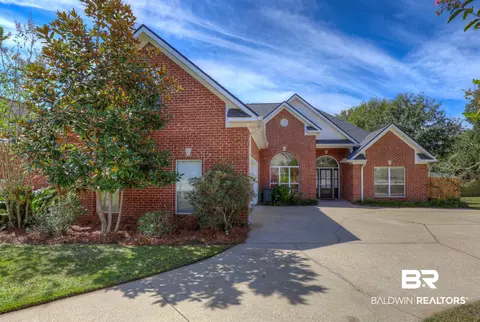 19205 Fairfax Dr, Fairhope, AL 36532
