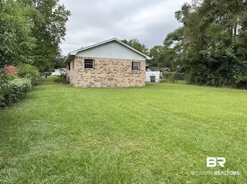 670 Bond Ln, Mobile, AL 36607 photo 11