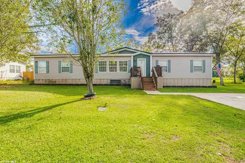 15687 Pecan View Dr, Loxley, AL 36551