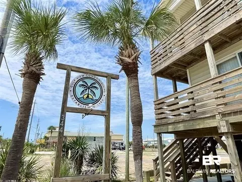 344 E Beach Blvd #27, Gulf Shores, AL 36542