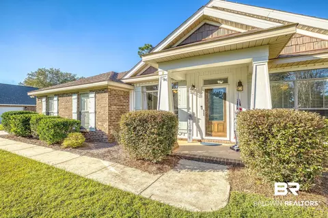 33091 Arbor Ridge Cir, Lillian, AL 36549
