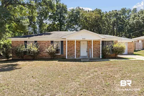 851 Debonair Dr, Mobile, AL 36695