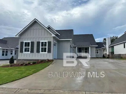 808 Geranium Dr, Fairhope, AL 36532
