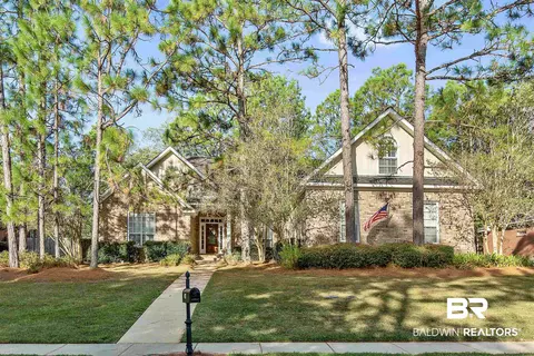 417 Clubhouse Dr, Fairhope, AL 36532