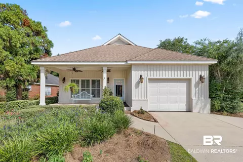 30264 Green Ct, Spanish Fort, AL 36527