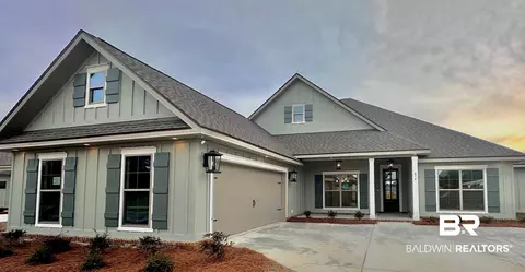 674 Kitfox Ave, Fairhope, AL 36532