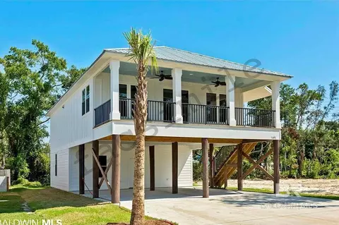 5560 Gulf Ave, Orange Beach, AL 36561