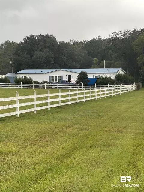 11655 Stucki Rd, Elberta, AL 36530