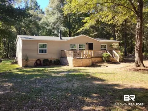 1401 Brickton Rd, Molino, FL 32577