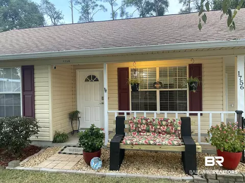 1756 Spanish Cove Dr, Lillian, AL 36549