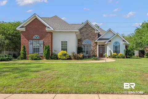 9255 Parliament Cir, Daphne, AL 36526