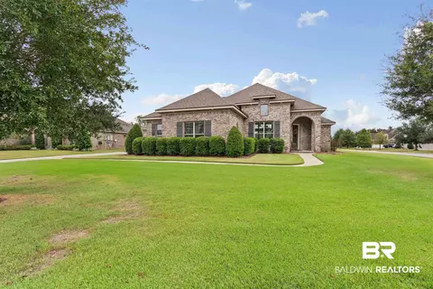 24828 Planters Dr, Daphne, AL 36526