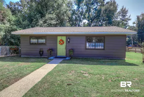 752 Coleman Ave, Fairhope, AL 36532