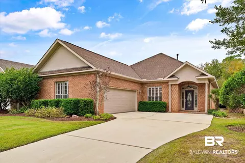 106 Pinnacle Ct, Fairhope, AL 36532