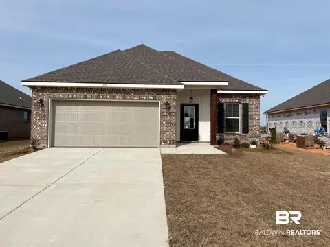 17111 Lafayette Dr, Robertsdale, AL 36567