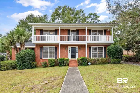 6708 S Chimney Top Dr, Mobile, AL 36695