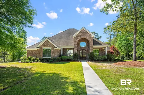 8196 Delta Woods Dr, Bay Minette, AL 36507