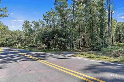 14070 Specs Ln, Summerdale, AL 36580