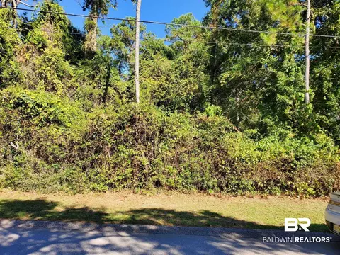105 Michael Loop, Daphne, AL 36526 photo 1