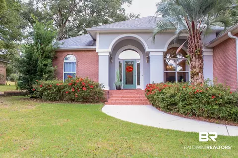 108 Boosketuh Cir, Daphne, AL 36526