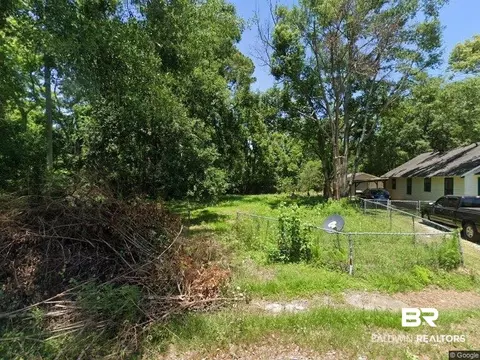 410 W Haig St, Prichard, AL 36610