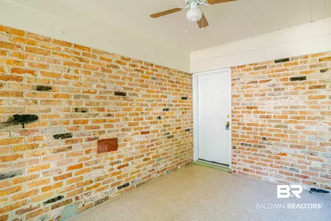 302 Northwest Blvd, Chickasaw, AL 36611 photo 8