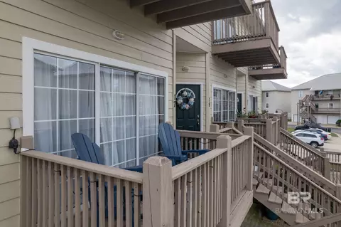 4 Yacht Club Dr #17, Daphne, AL 36526