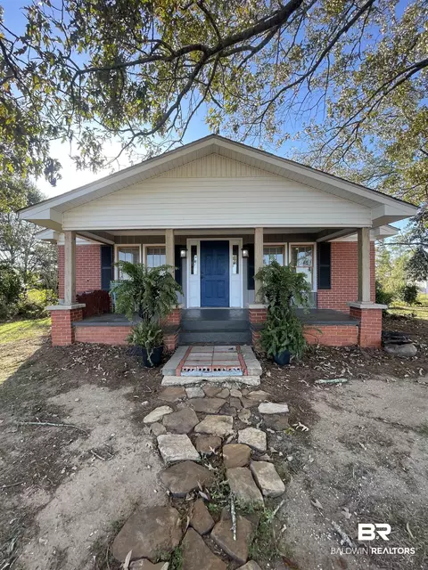 926 Beulah Campground Rd, Repton, AL 36475