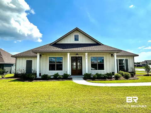 10914 Secretariat Blvd, Daphne, AL 36526