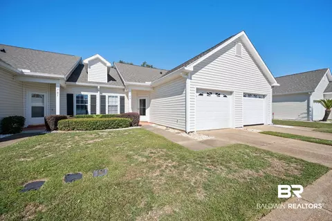 2651 S Juniper St #702, Foley, AL 36535