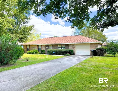 117 S Beech St, Foley, AL 36535