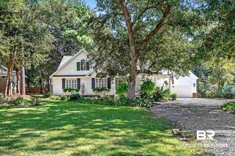 12156 Twin Oaks Dr, Magnolia Springs, AL 36555