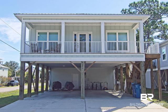5646 Mobile Ave, Orange Beach, AL 36561