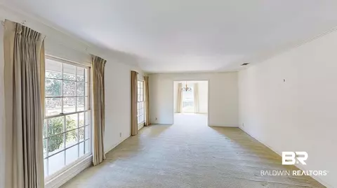 24 Ashley Dr, Mobile, AL 36608 photo 4