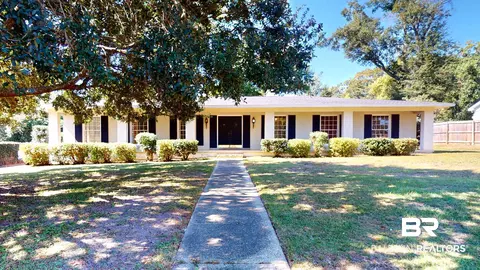 24 Ashley Dr, Mobile, AL 36608