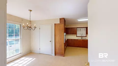 24 Ashley Dr, Mobile, AL 36608 photo 8