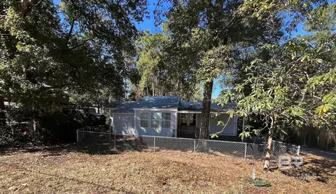 453 Elberta Loop, Lillian, AL 36549 photo 1