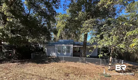 453 Elberta Loop, Lillian, AL 36549