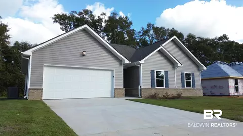 118 Marietta St, Bay Minette, AL 36507