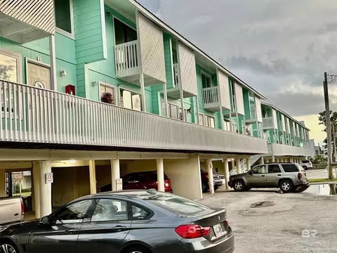 113 W 6th Ave #13, Gulf Shores, AL 36542