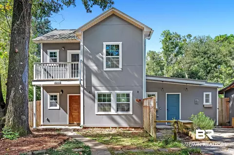 12245 Holly St, Magnolia Springs, AL 36555