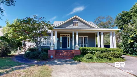 121 Provident Ln, Mobile, AL 36608