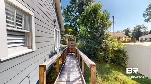 121 Provident Ln, Mobile, AL 36608 photo 32