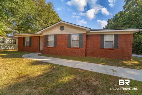 7575 Old Pascagoula Rd, Theodore, AL 36582