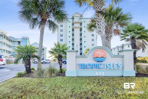 433 W Beach Blvd #704, Gulf Shores, AL 36542